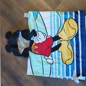 Disney Mickey hooded towel
